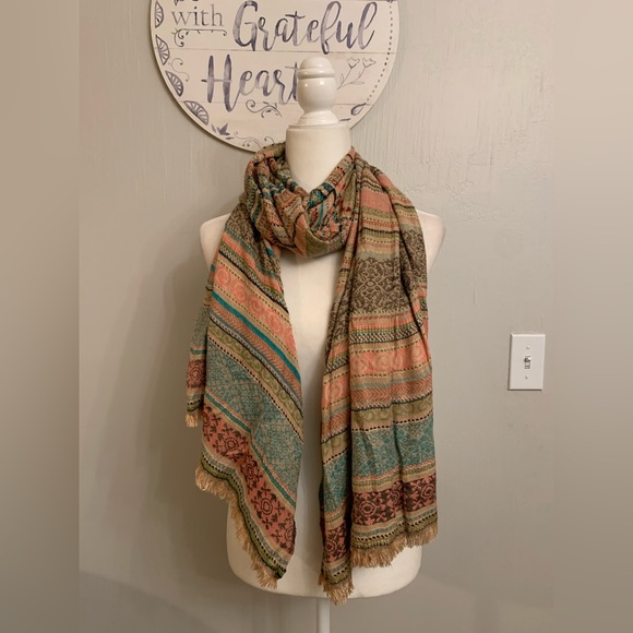 Maurices Other - Maurices Earthy Tones Patterned Scarf